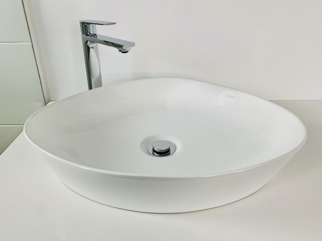 Feel the velvet-touch walls!