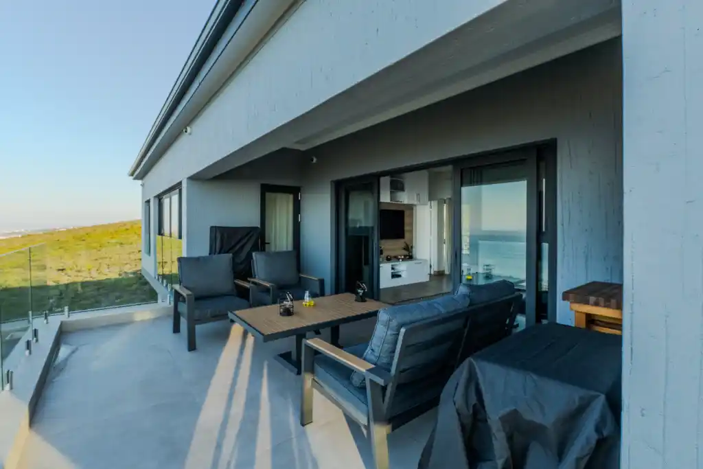 The home is beautifully decorated and exudes a feeling of warmth and comfort.