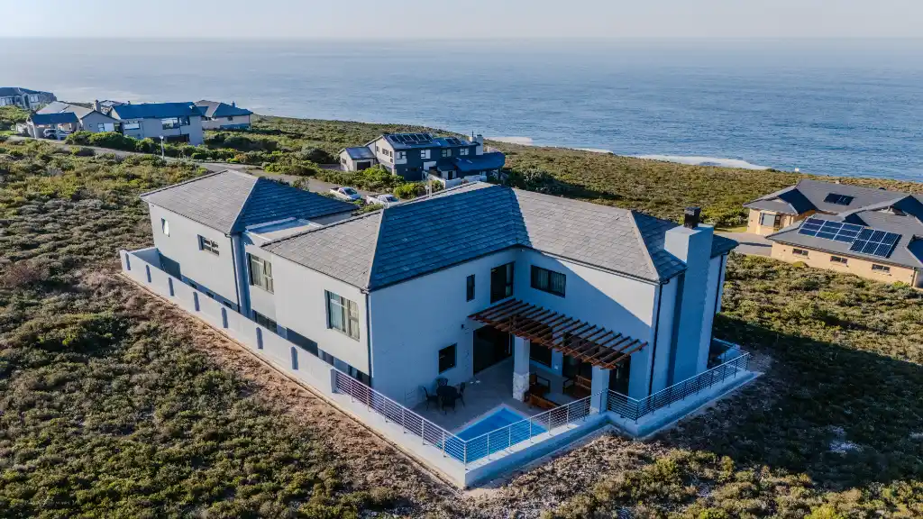 Drone photography of the property and surrounding area